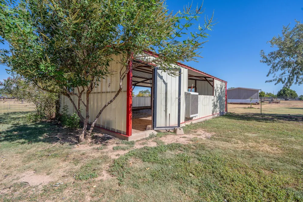 12221 Flying W Trail Amarillo, TX 79118