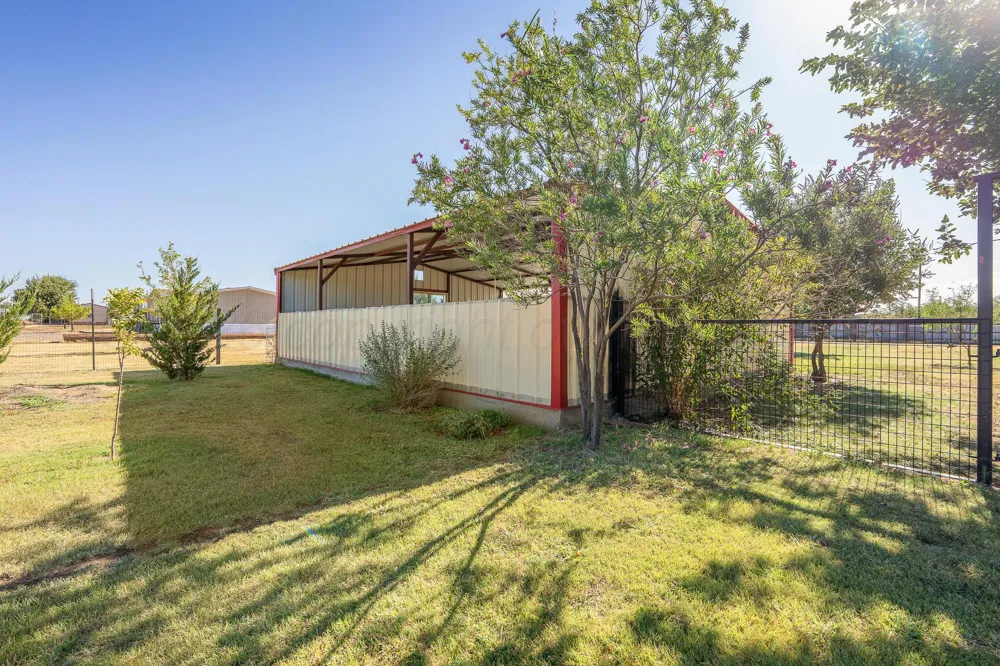 12221 Flying W Trail Amarillo, TX 79118