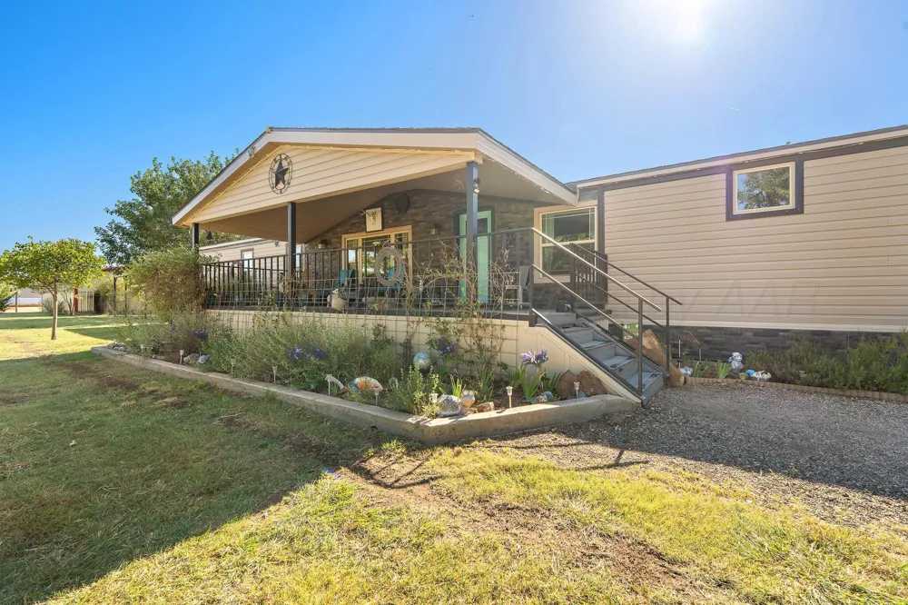 12221 Flying W Trail Amarillo, TX 79118