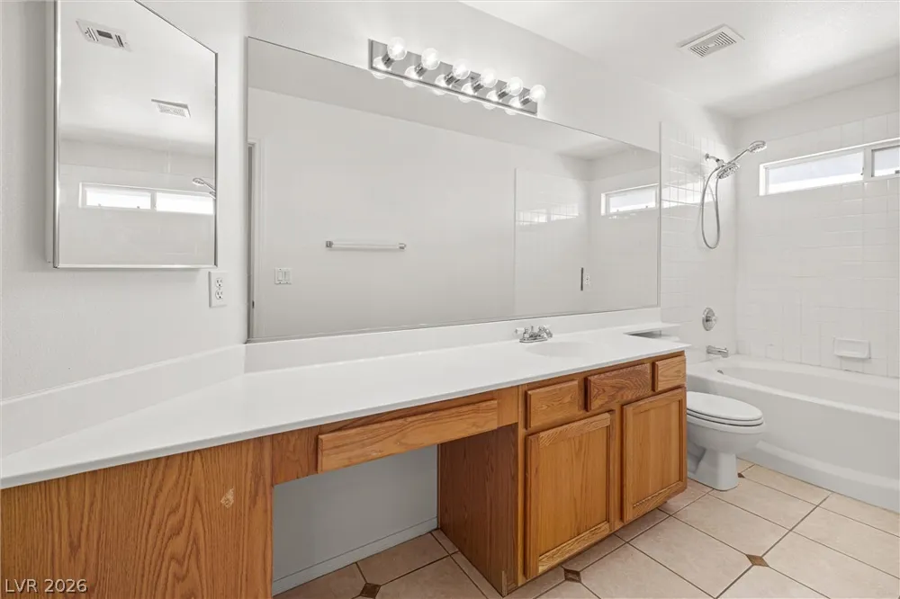 10929 Esta Ponia Court Las Vegas, NV 89144