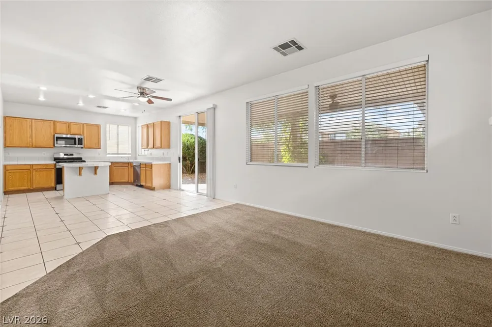 10929 Esta Ponia Court Las Vegas, NV 89144
