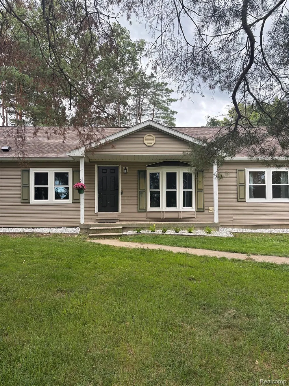 6357 State Road Richfield Township, MI 48423