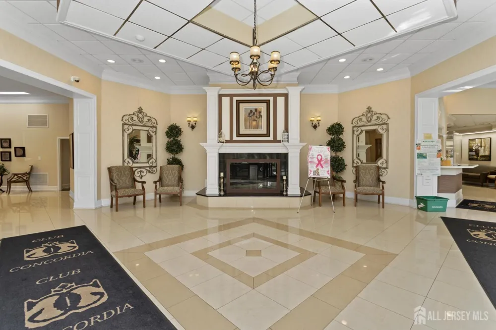 14 Thomas Paine Drive Monroe, NJ 08831