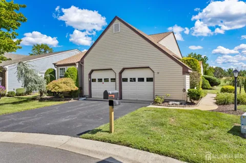 14 Thomas Paine Drive