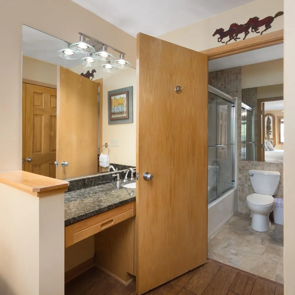 460 Tenderfoot Street #207 Dillon, CO 80435