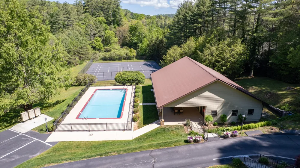 1104 Highlands Mountain Club #B3 Highlands, NC 28741