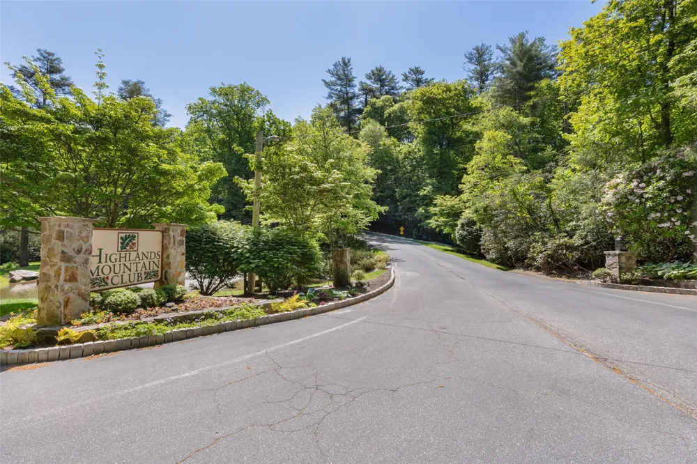 1104 Highlands Mountain Club #B3 Highlands, NC 28741