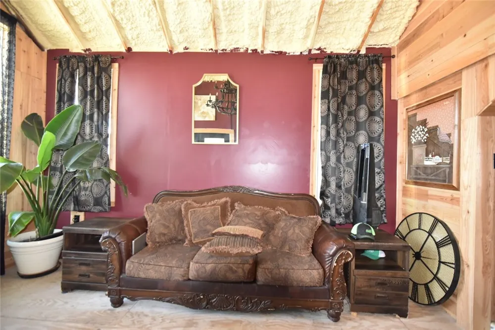 2325 E Highway 285 Falfurrias, TX 78355