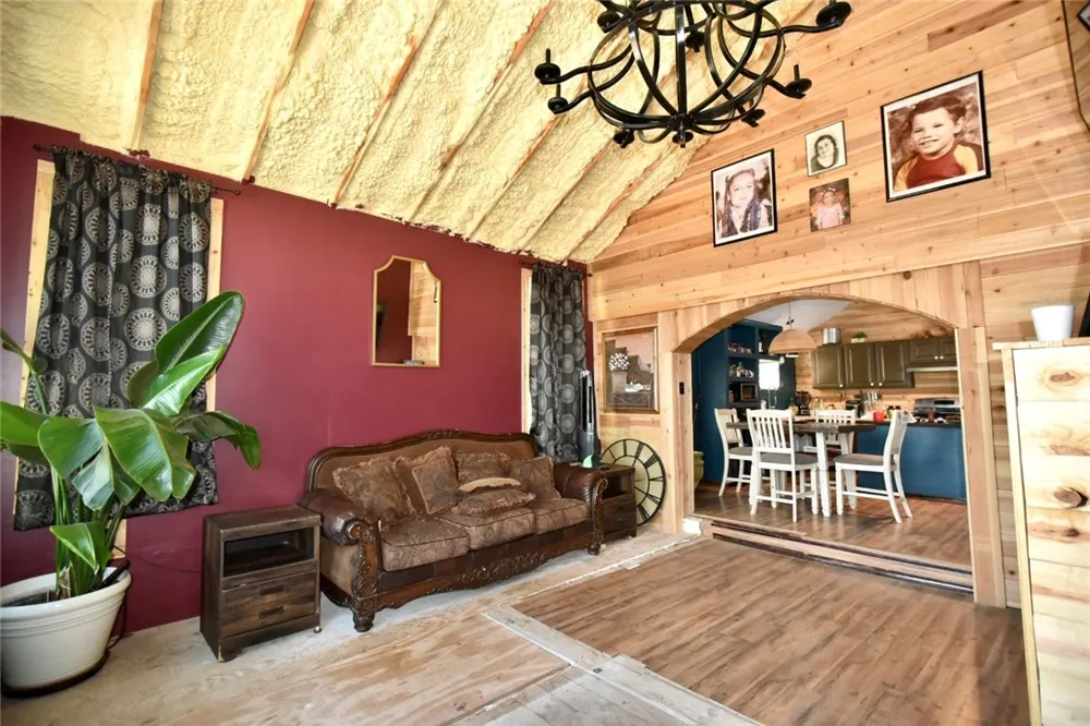2325 E Highway 285 Falfurrias, TX 78355