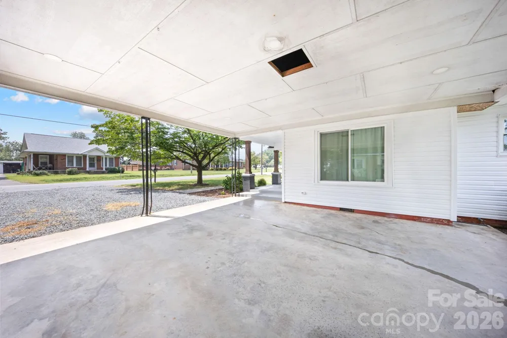 206 Bethpage Road Kannapolis, NC 28081