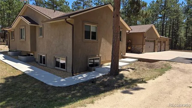 7220 Mcshane Road Colorado Springs, CO 80908
