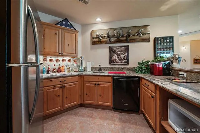 7928 Red Hill Road Larkspur, CO 80118