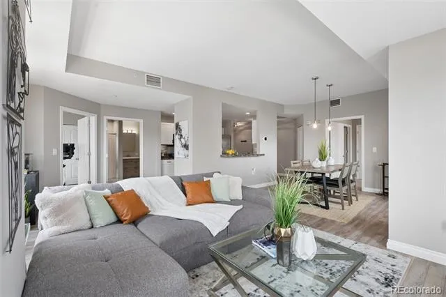 300 W 11th Avenue #10B Denver, CO 80204