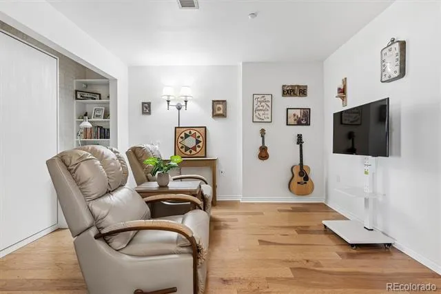 300 W 11th Avenue #10E Denver, CO 80204