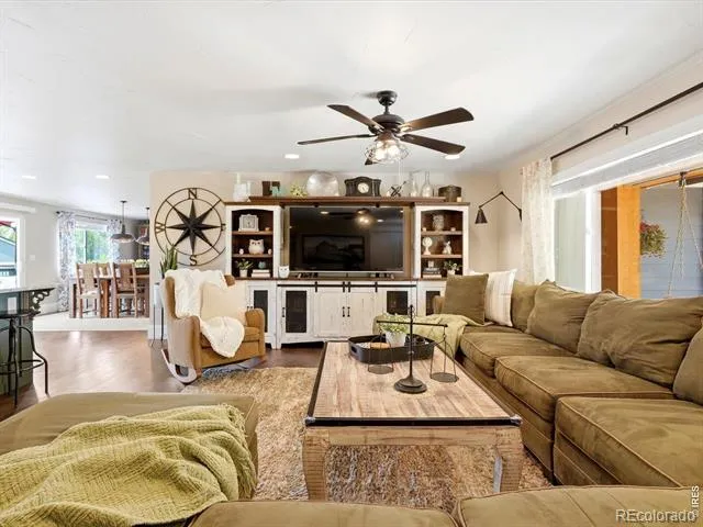 520 Namaqua Road Loveland, CO 80537