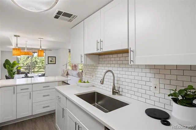 5955 E 10th Avenue #104 Denver, CO 80220