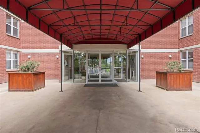 5955 E 10th Avenue #104 Denver, CO 80220