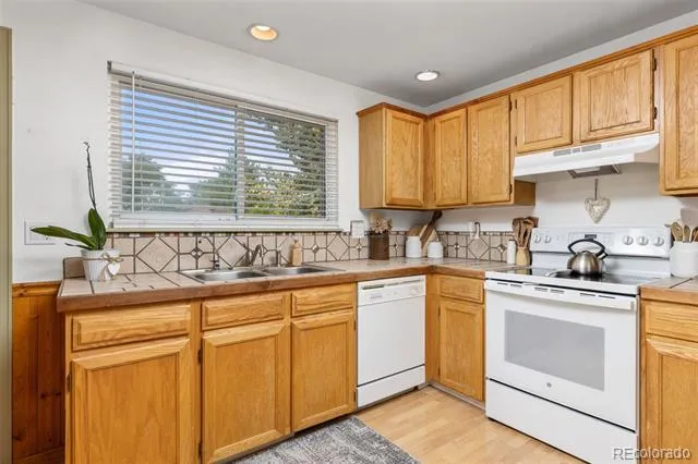 18866 E Napa Drive Aurora, CO 80013