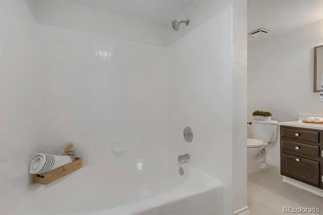 931 S Zeno Way #207 Aurora, CO 80017