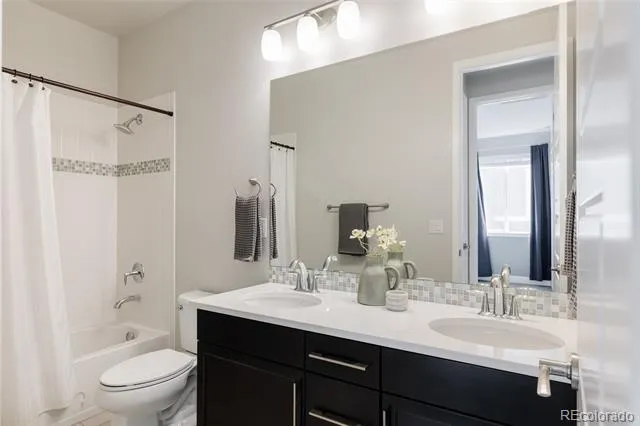 8199 Stoll Place Denver, CO 80238