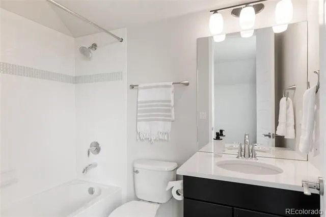 8199 Stoll Place Denver, CO 80238