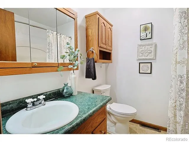 2713 19th St Rd Greeley, CO 80634