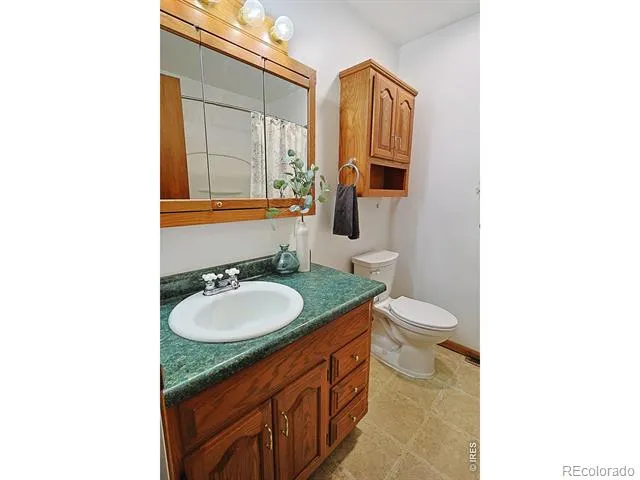 2713 19th St Rd Greeley, CO 80634