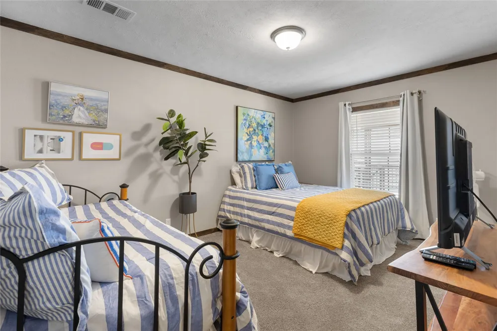 606 W Moonshine Road Seymour, TX 76380