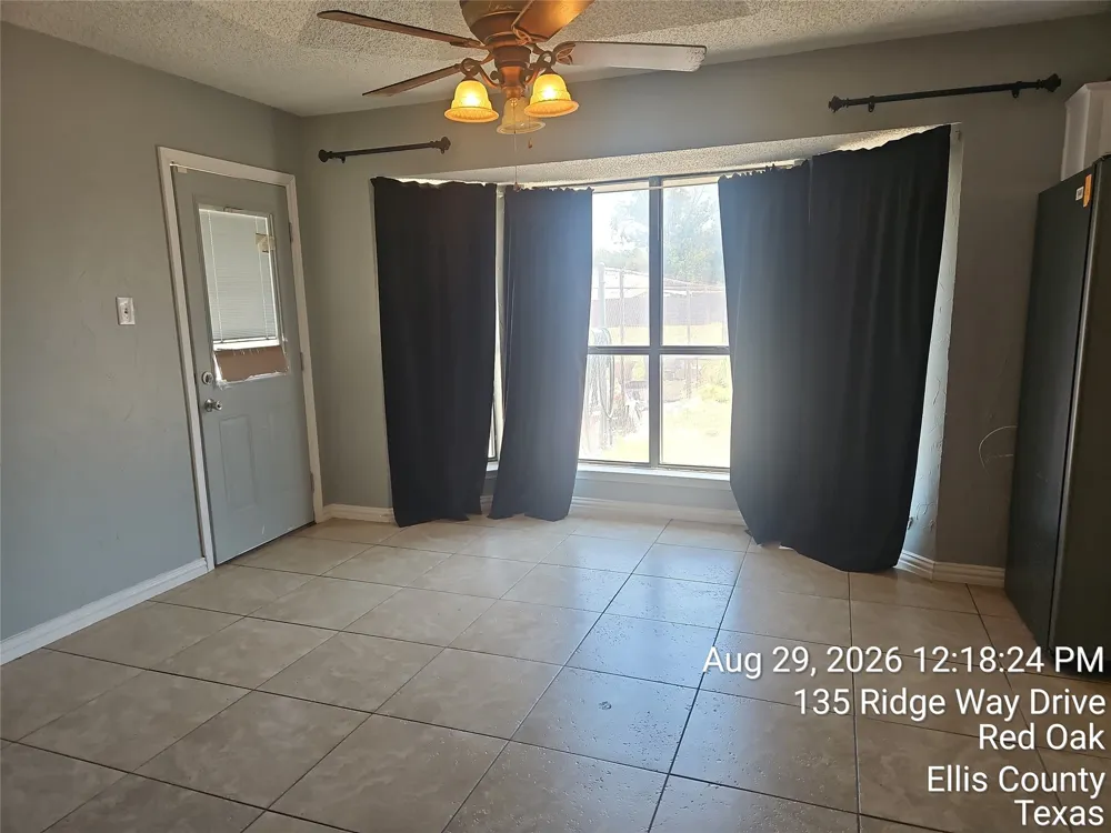 134 Ridgeway Drive Red Oak, TX 75154