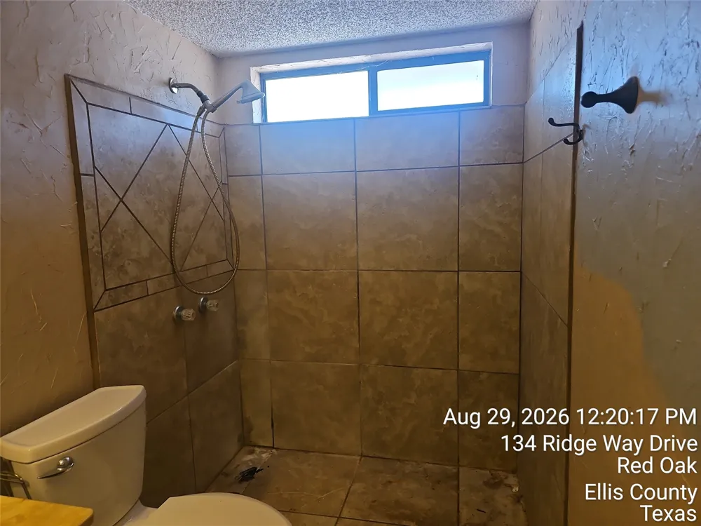 134 Ridgeway Drive Red Oak, TX 75154