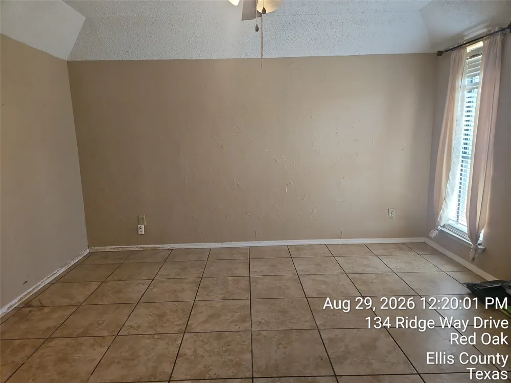 134 Ridgeway Drive Red Oak, TX 75154
