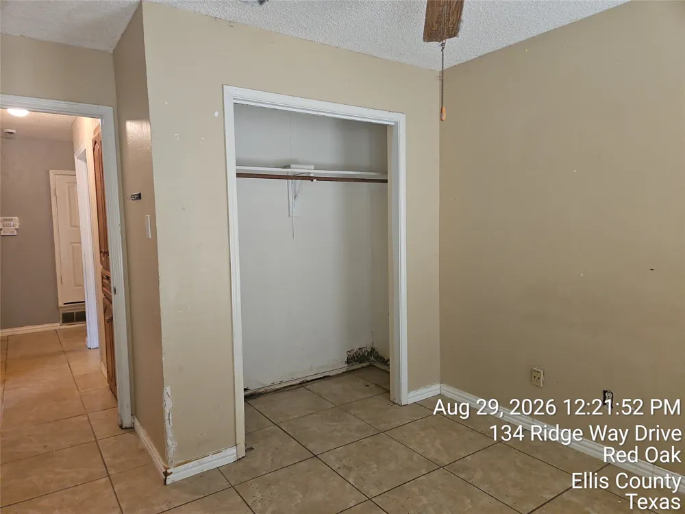 134 Ridgeway Drive Red Oak, TX 75154