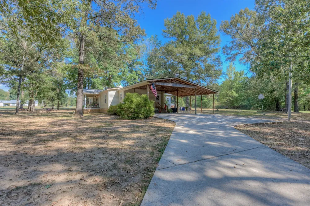 8839 Sebastian Road Keithville, LA 71047