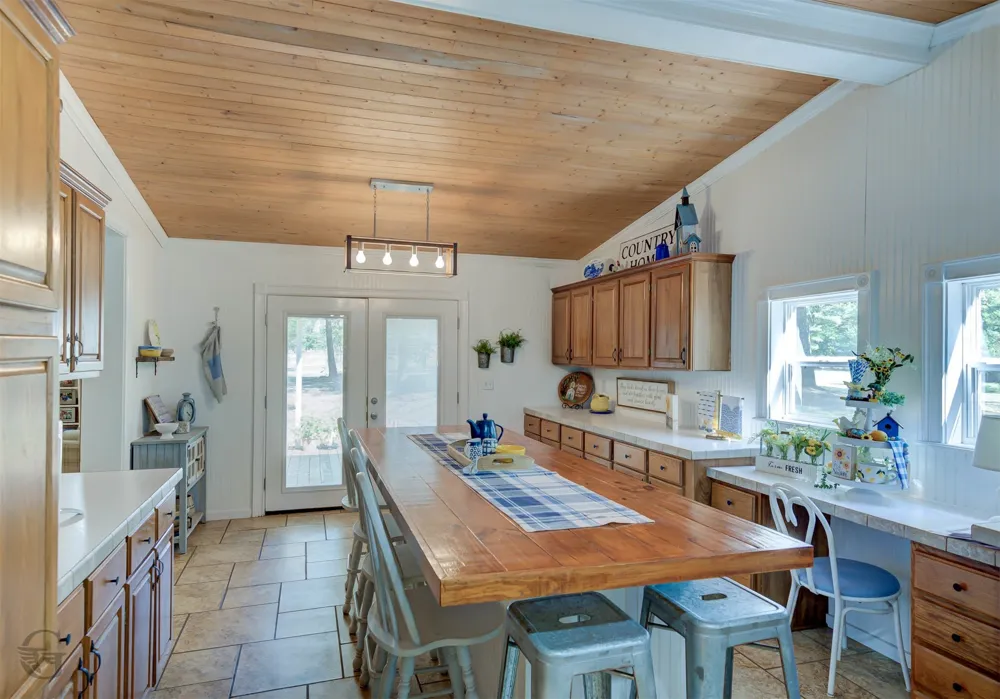 8839 Sebastian Road Keithville, LA 71047