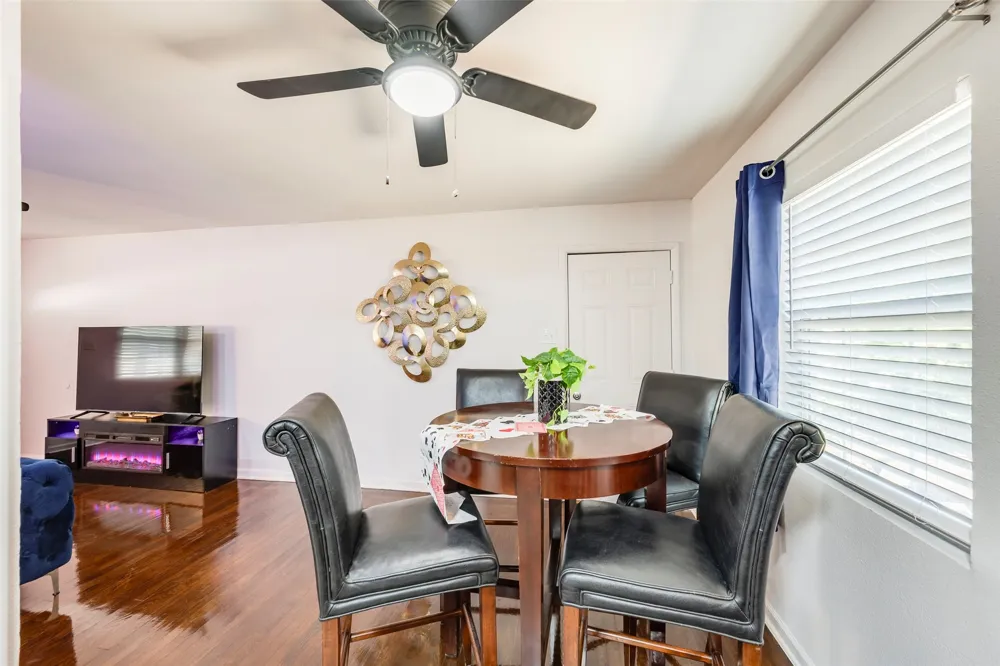 509 Circle Drive Arlington, TX 76010
