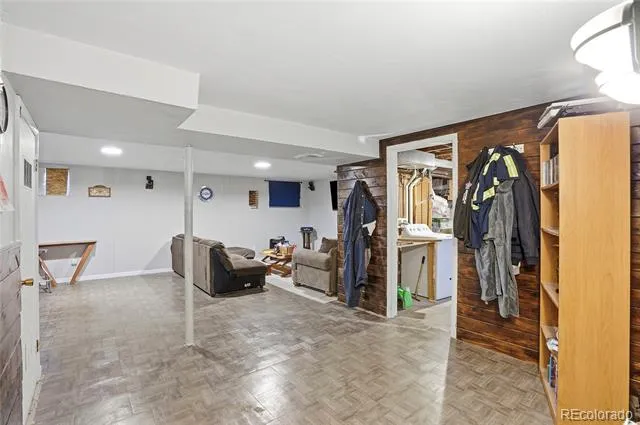 6895 W Bayaud Avenue Denver, CO 80226