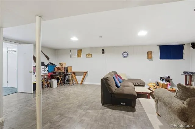 6895 W Bayaud Avenue Denver, CO 80226