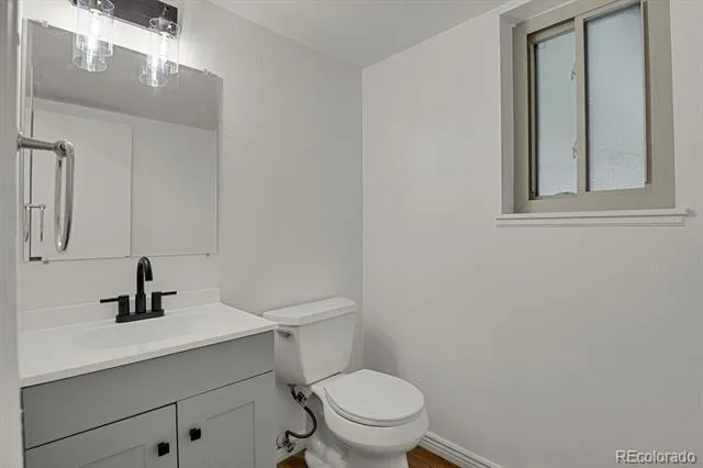 8962 W Temple Place Denver, CO 80123