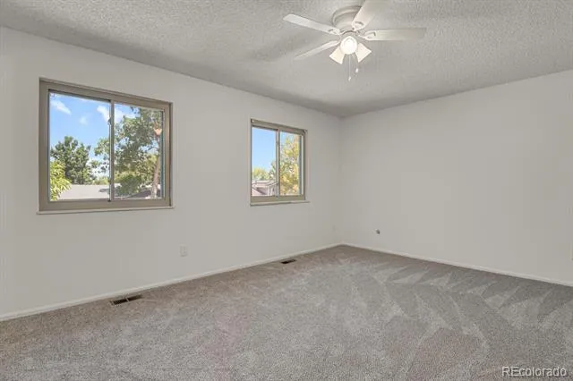 8962 W Temple Place Denver, CO 80123