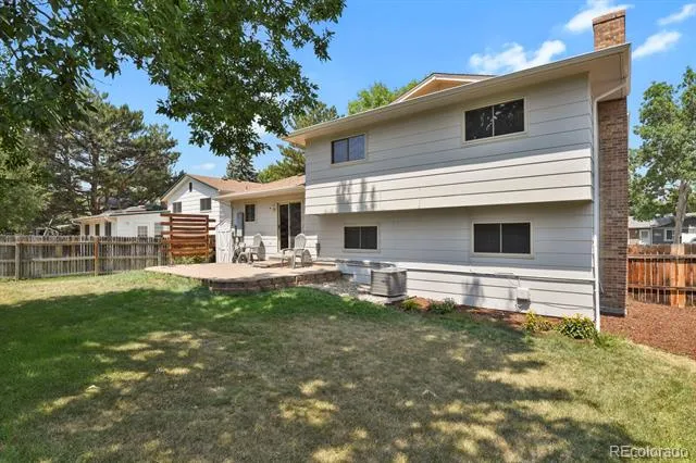 8962 W Temple Place Denver, CO 80123