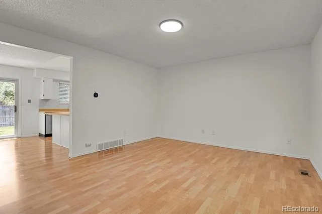 8962 W Temple Place Denver, CO 80123