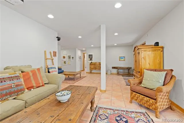 302 Cottonwood Drive Evergreen, CO 80439