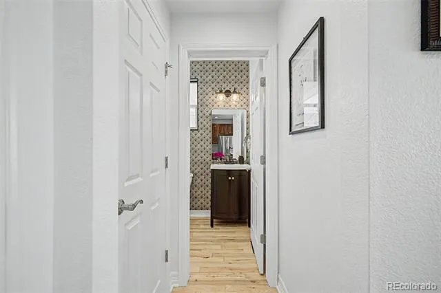 3164 Geneva Court Denver, CO 80238