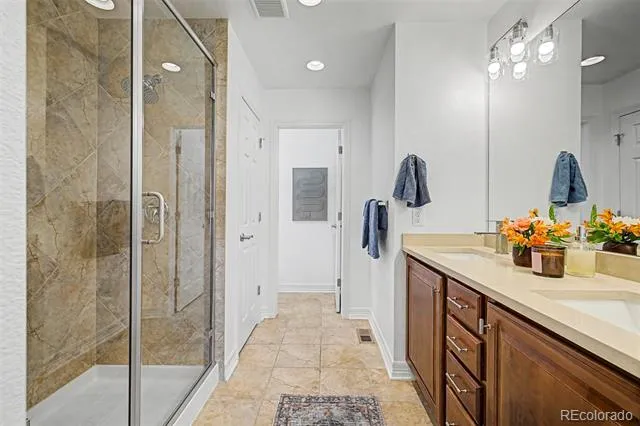 3164 Geneva Court Denver, CO 80238