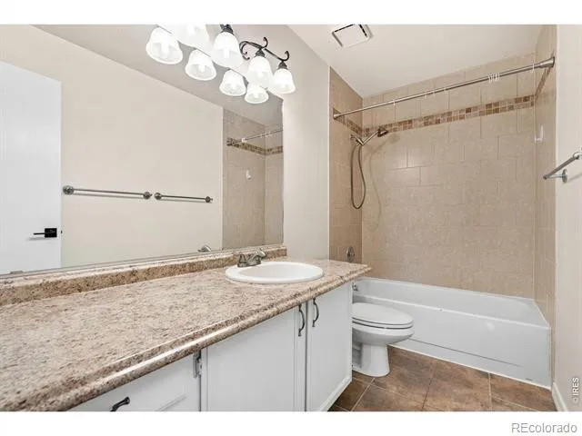 2072 Huntington Circle Fort Collins, CO 80526