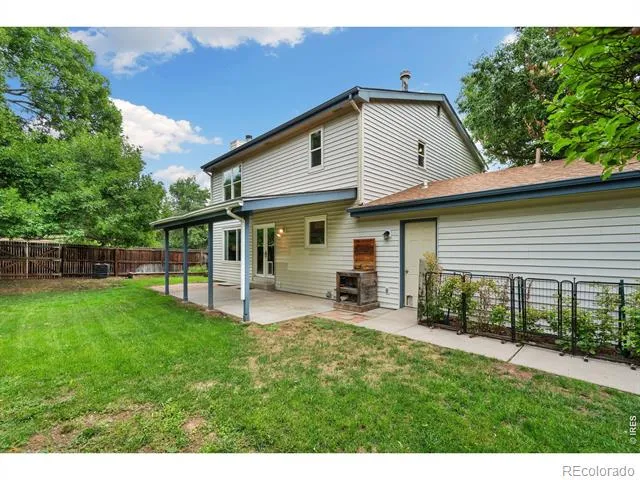2072 Huntington Circle Fort Collins, CO 80526