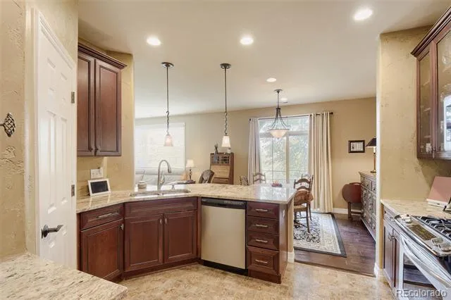 10122 Bluffmont Lane Lone Tree, CO 80124