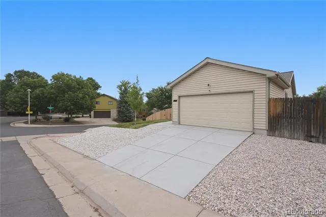 3300 S Ingalls Street Denver, CO 80227