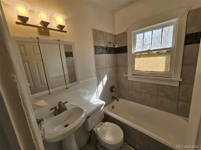 1100 S Perry Street #A Denver, CO 80219
