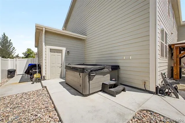 4492 Moose Street Johnstown, CO 80534